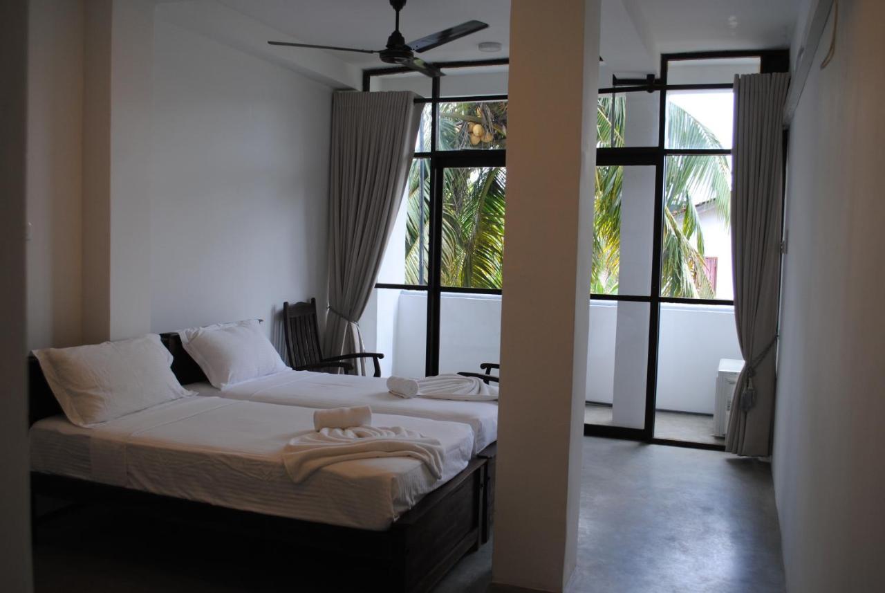 Kaori Cafe And Villa Weligama Ngoại thất bức ảnh